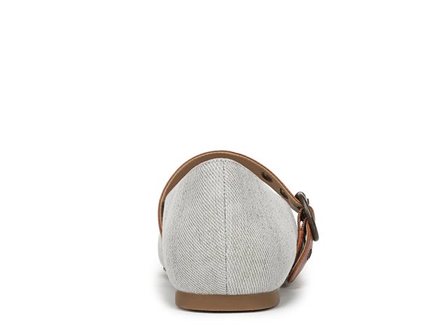 Hattie Mary Jane Flat