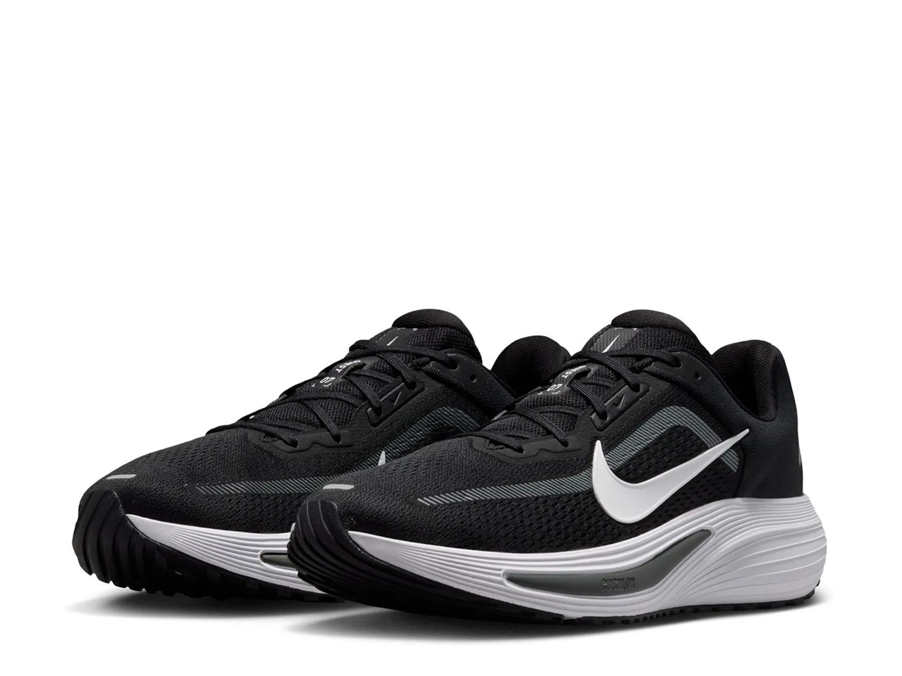 Quest 7 Running Shoe - Men's