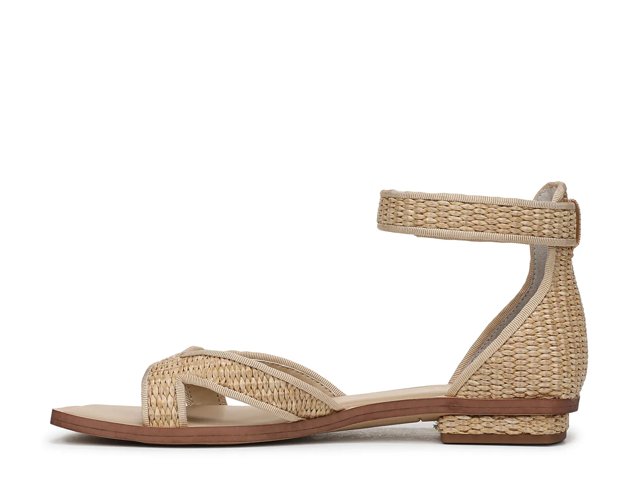 Elisa Sandal