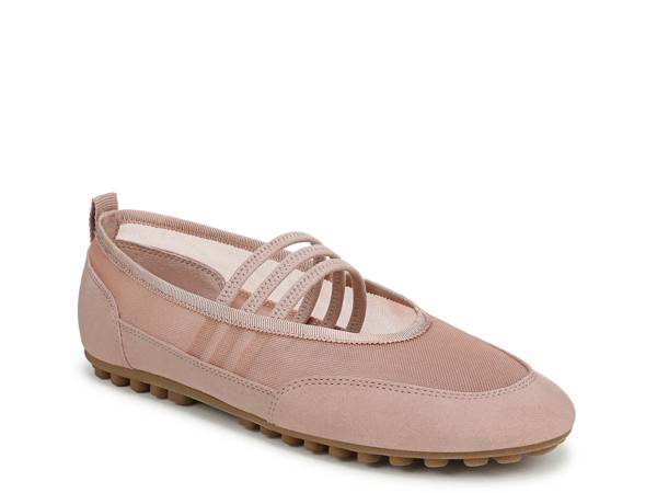Click here to shop women's Franco Sarto flats at DSW Designer Shoe Warehouse