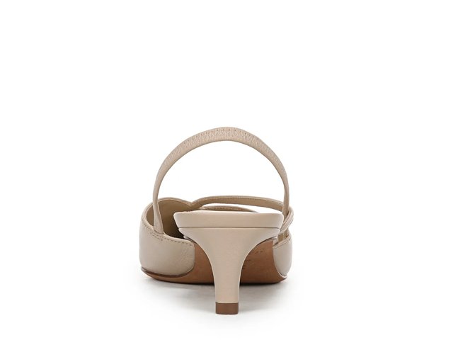 Clara Pump - Women's