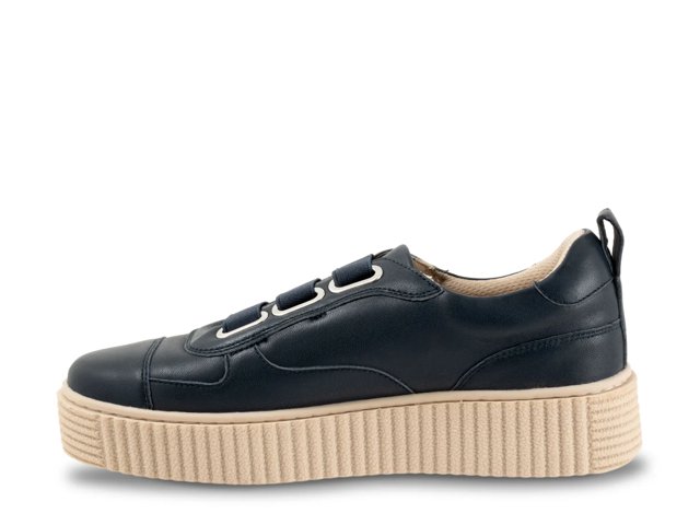 Bliss Platform Sneaker