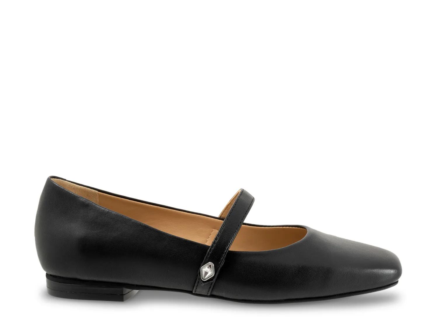 Hazel Mary Jane Flat