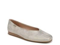 Violet Flat Taupe view