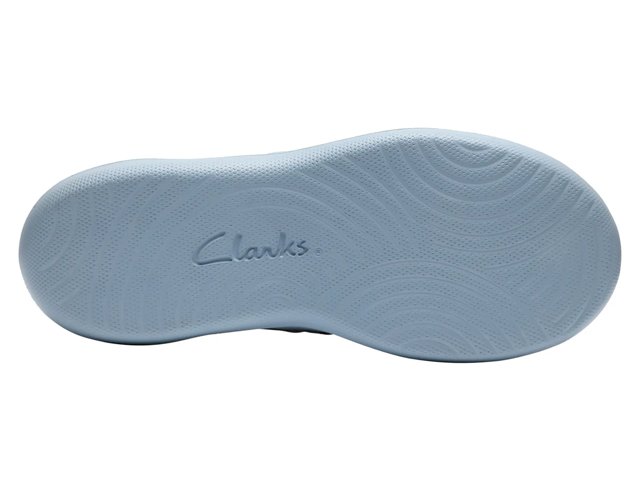 Solevana Step Sneaker