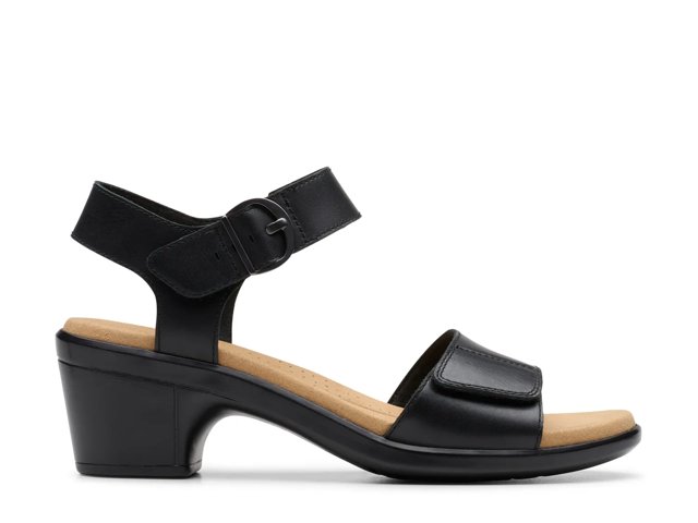 Emily Amanda Sandal
