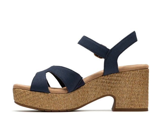 Nerisa Twist Platform Sandal