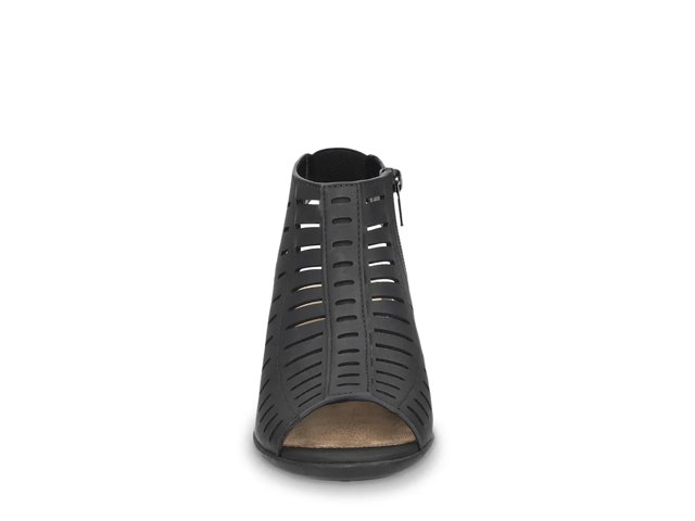 Elevate Sandal