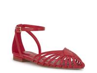 Eulean Flat Red view