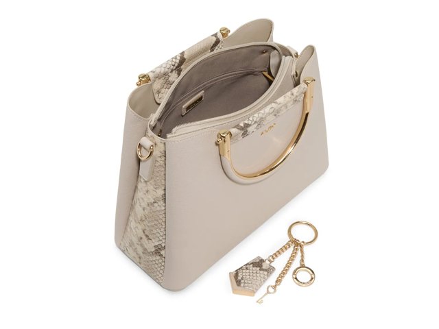 Cloenaa Satchel