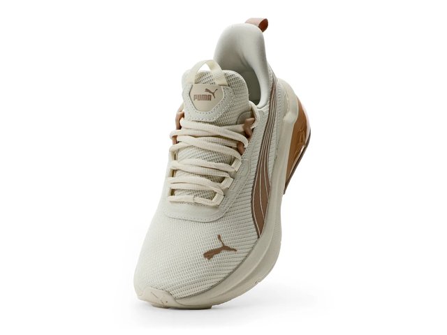 Seeker Sneaker - Women's