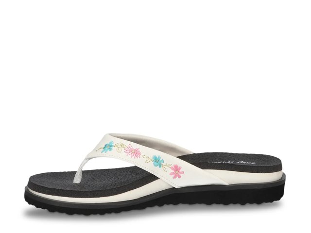 Wanderlust Flip Flop - Women's