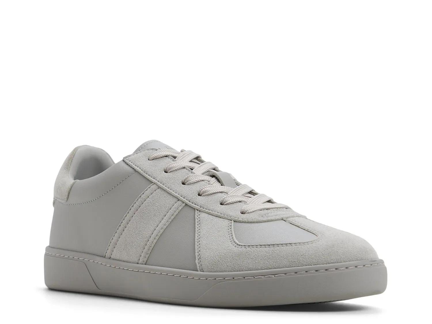 Nikolas Sneaker - image 2
