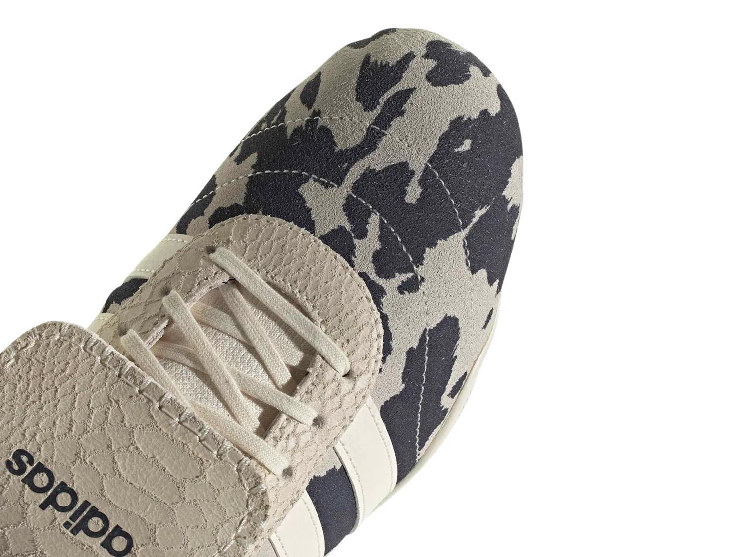 Grand Court Lo Sneaker