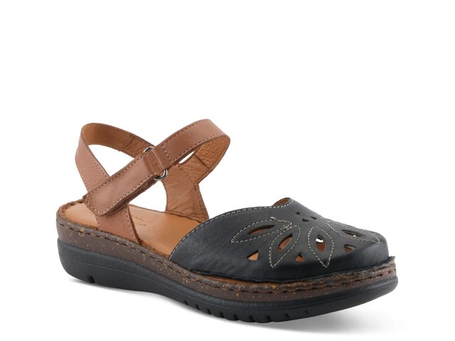 Azmira Sandal