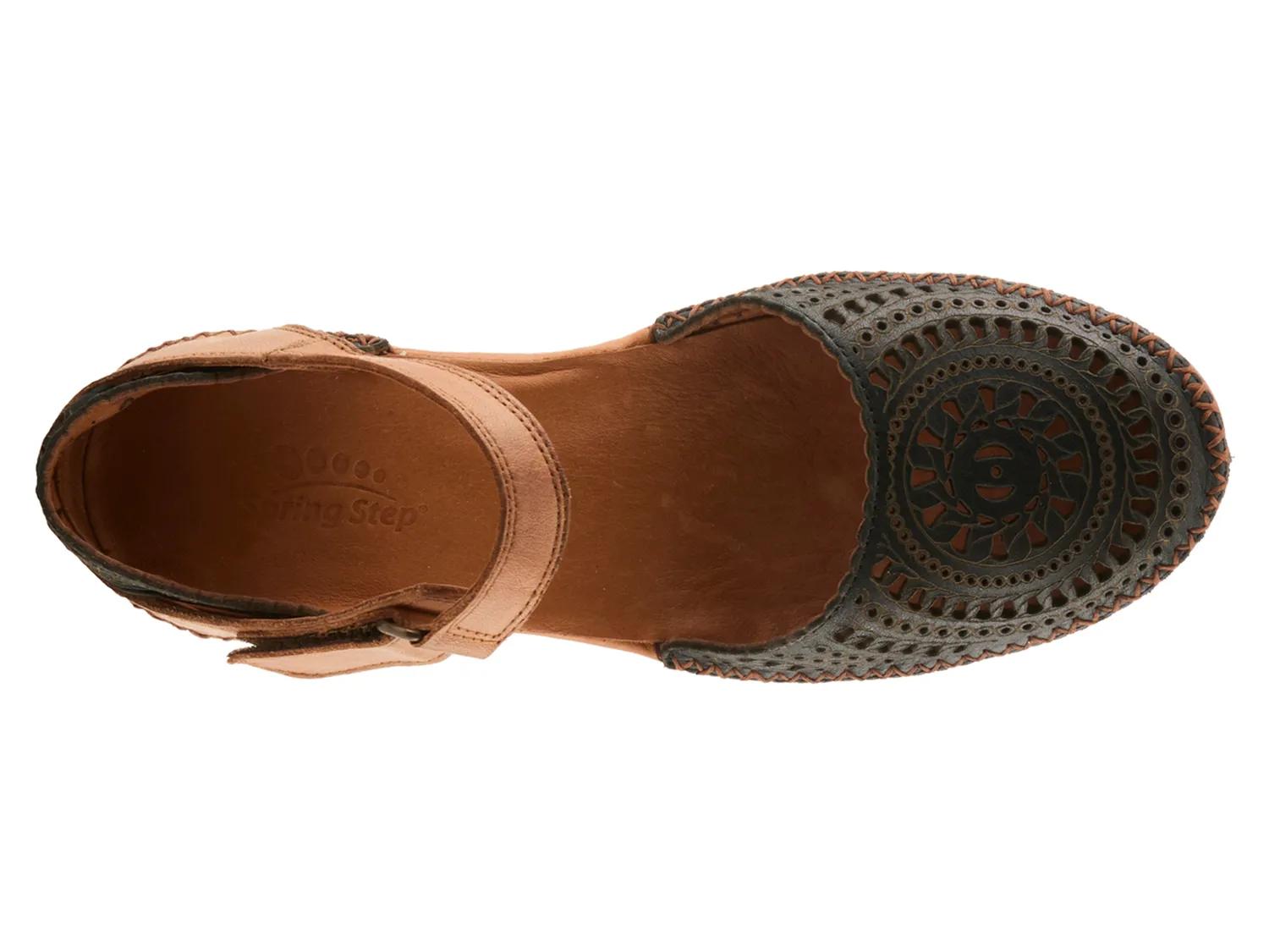 Eveline Sandal