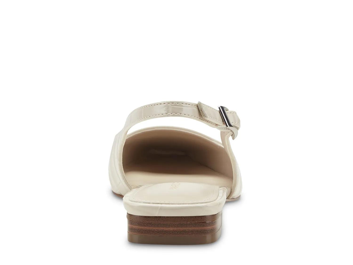 Woman's Flats Marc Fisher Gelli Flat