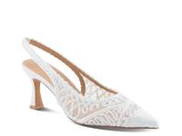 Occitania Pump White view