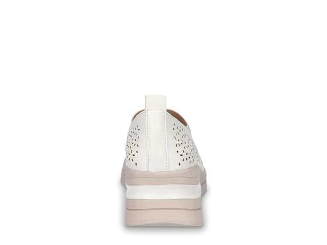 Nottingham Slip-On Sneaker