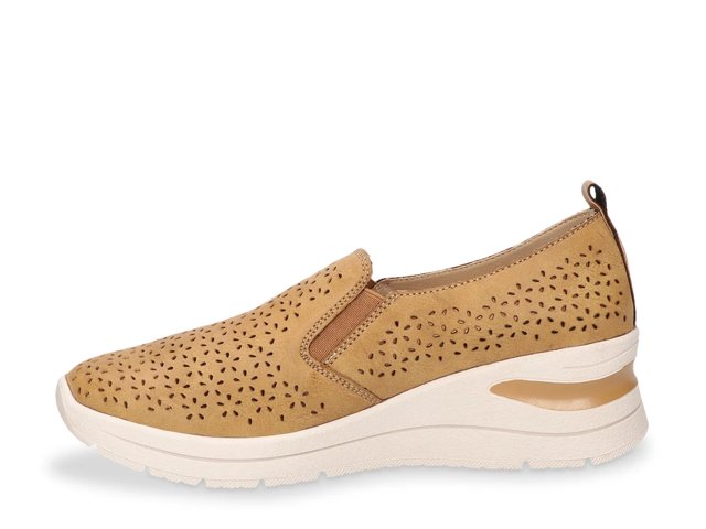 Nottingham Slip-On Sneaker