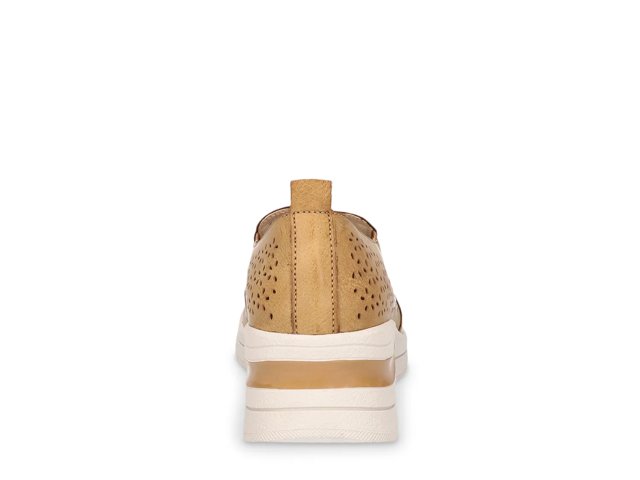 Nottingham Slip-On Sneaker