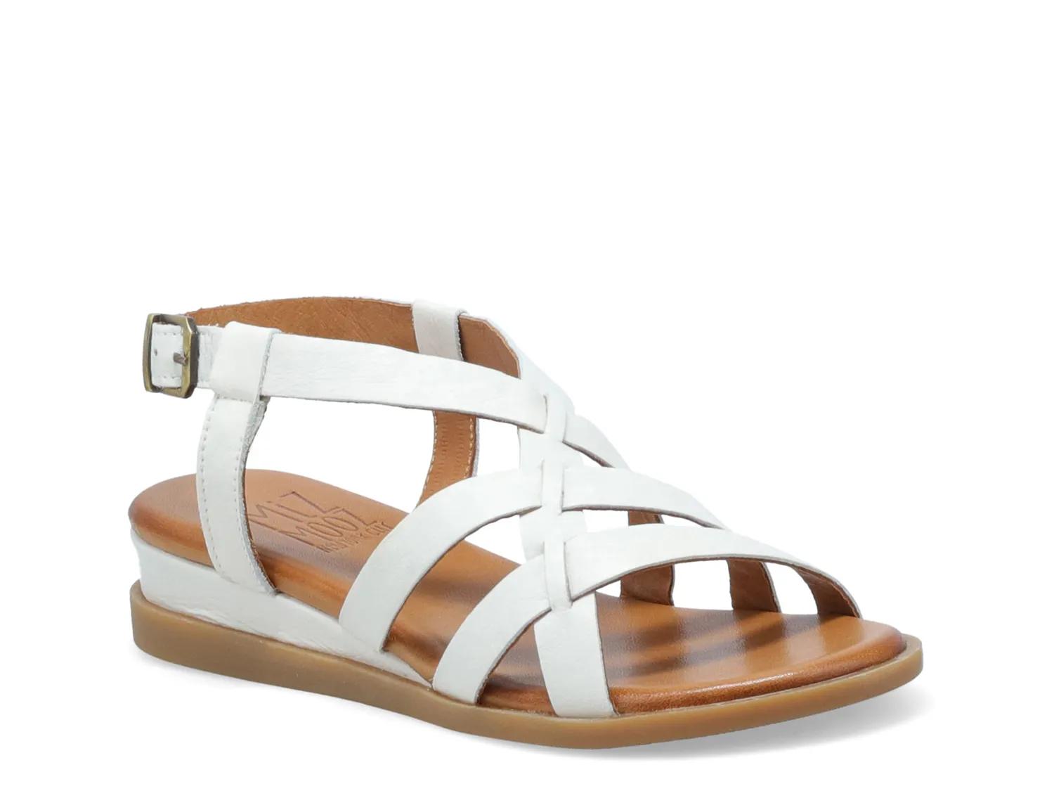 Walkerr Wedge Sandal - image 3