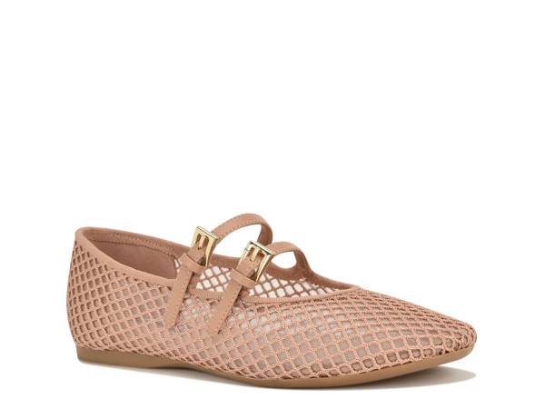 Click here to shop women's Nine West flats at DSW Designer Shoe Warehouse