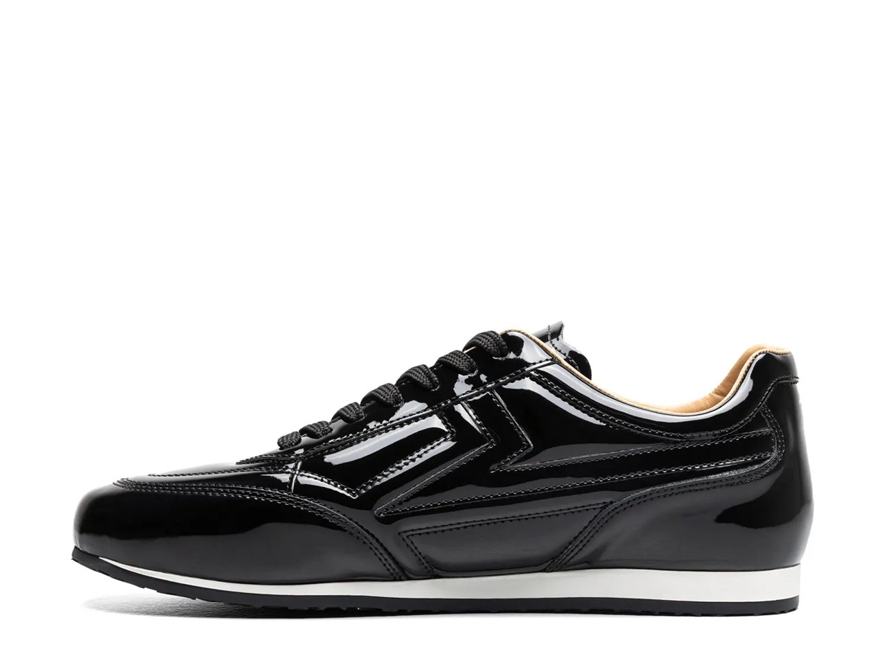Action 150 Sneaker