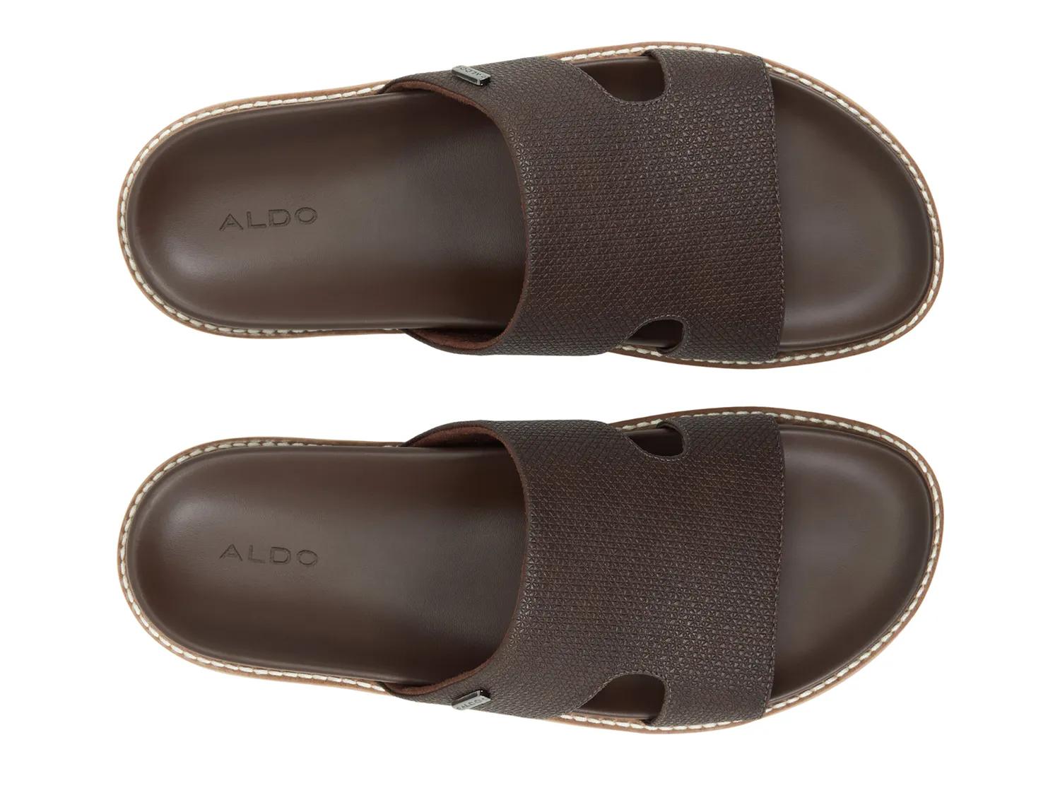 Becket Sandal