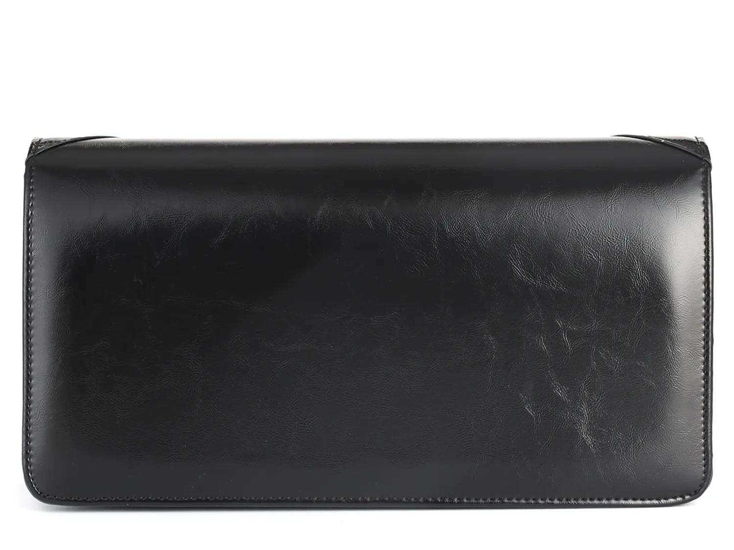 Sandy Clutch