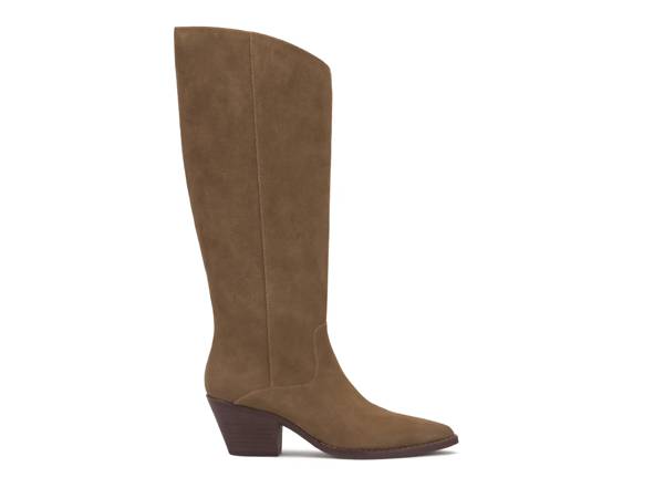 Featuring a brown tall boot from Crown Vintage,