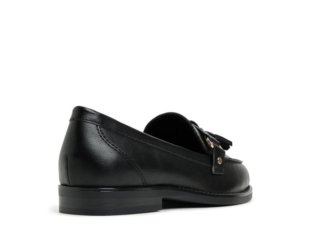 Attina Loafer