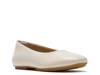 Delicato Flat Beige Leather view