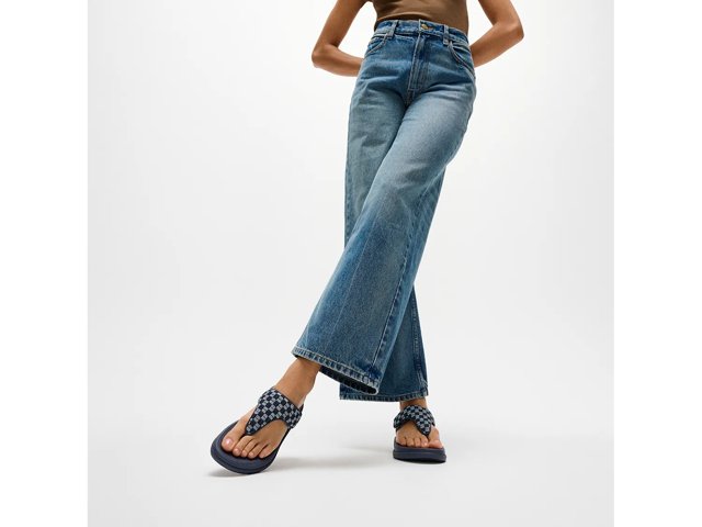 F-Mode Go ADJ Sandal