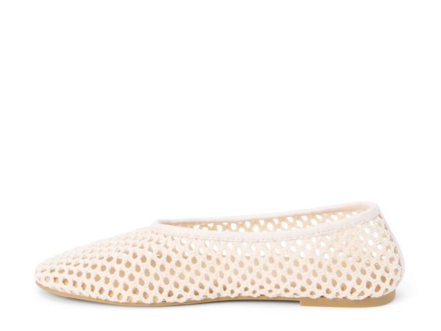 Coconuts by Matisse Marta Flat