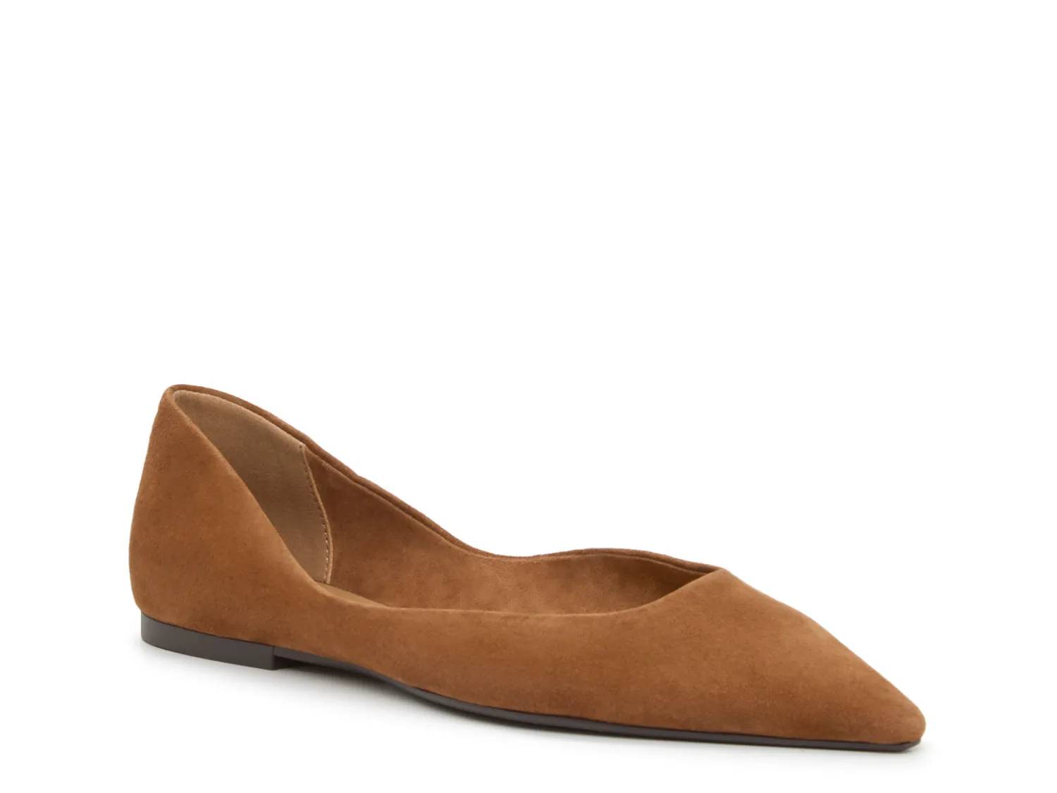 Lilyan Flat