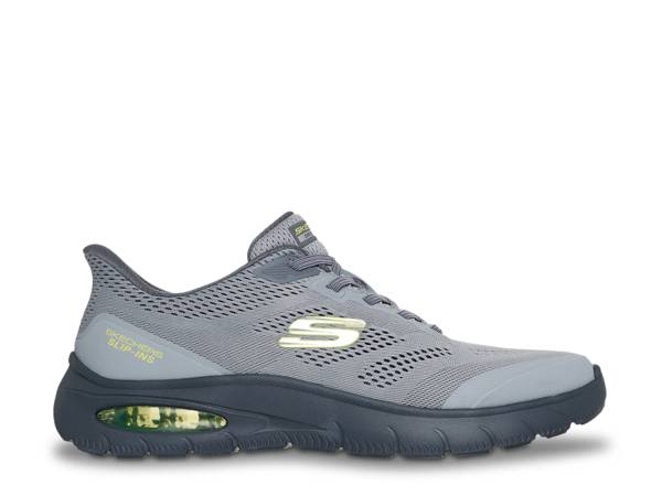 Click to shop men's wide width walking shoes