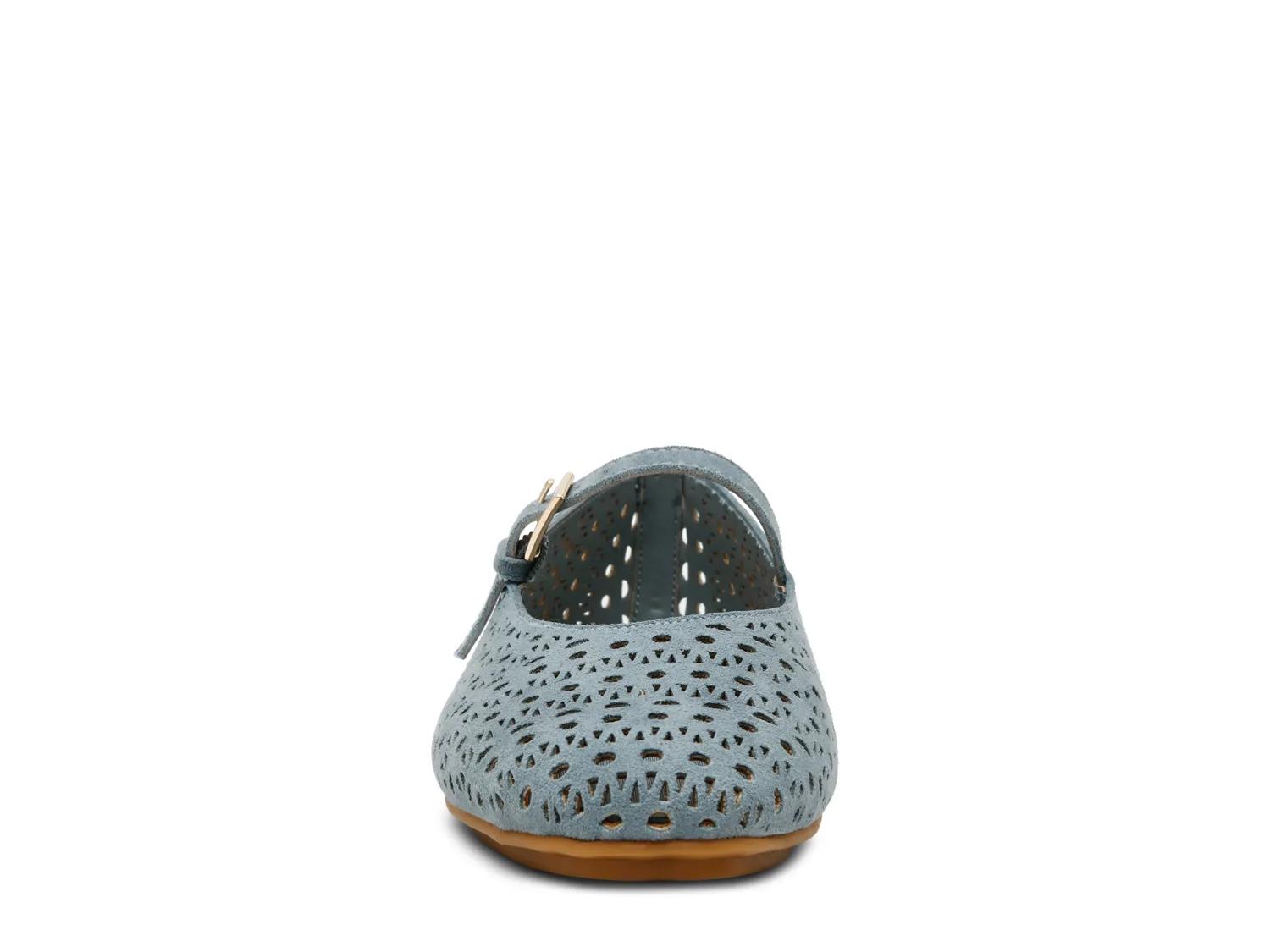 Connie Mary Jane Flat