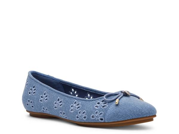 Click to shop women's ballet flats at DSW Designer Shoe Warehouse