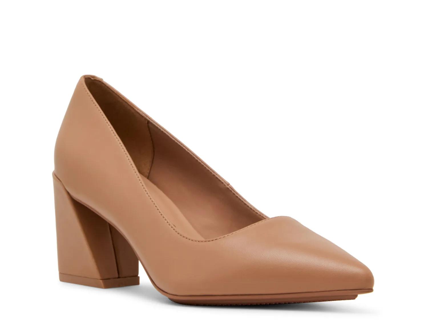 Relena Pump - image 2