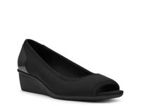 Waylynn Wedge Pump Black view