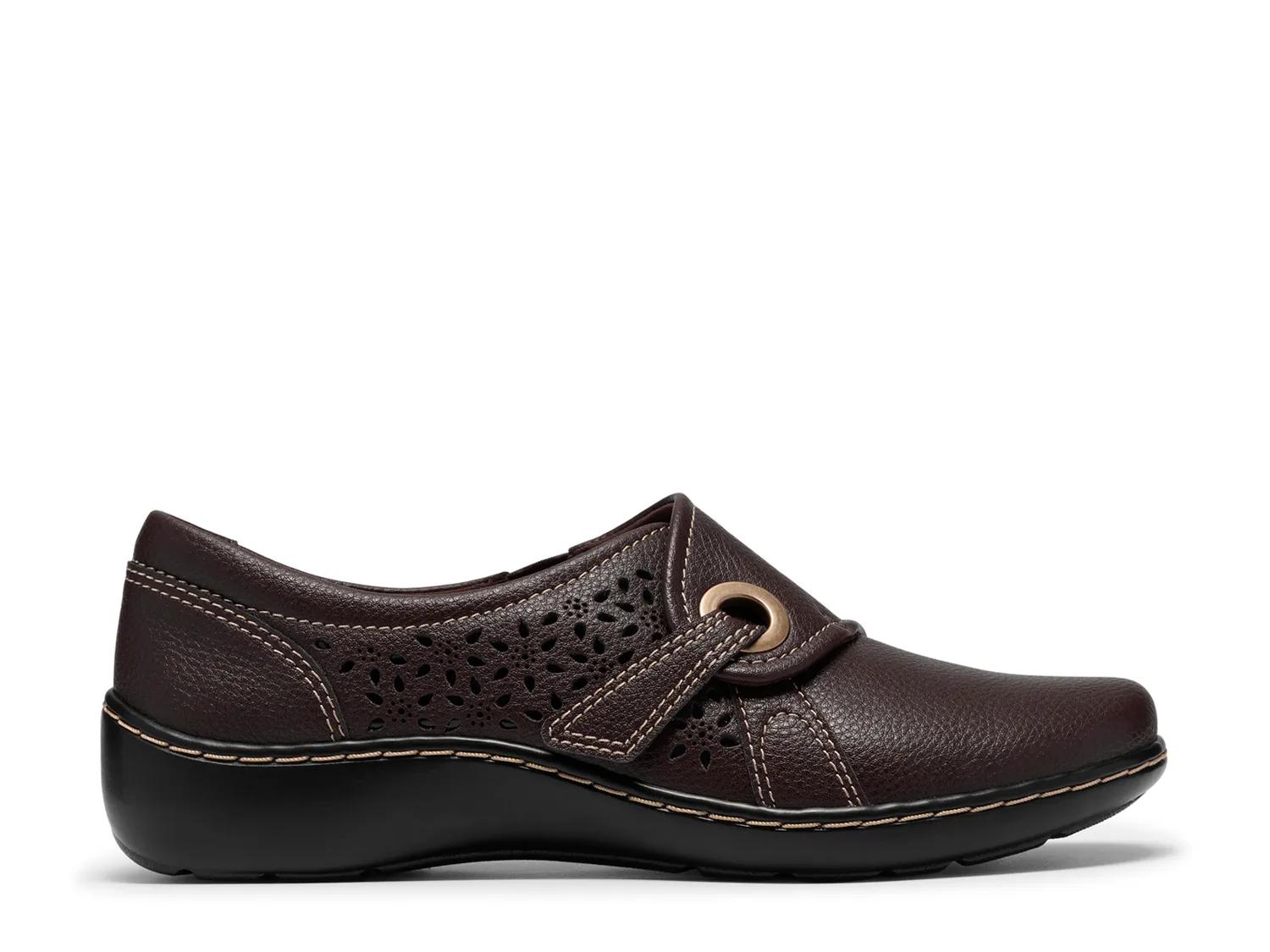 Cora Teagan Flat