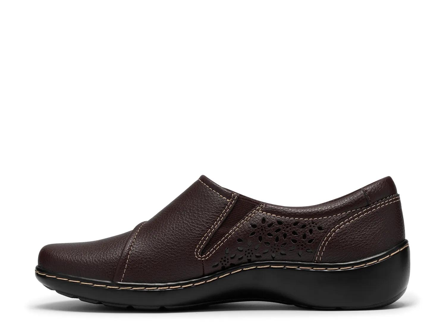 Cora Teagan Flat