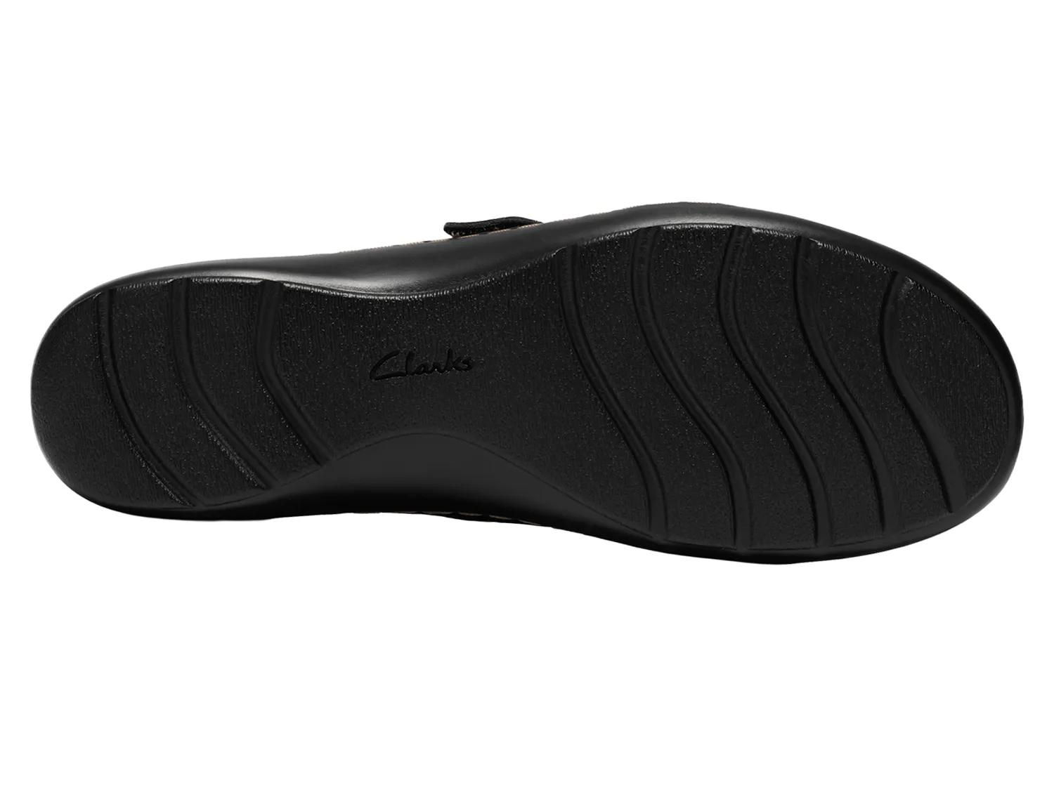 Cora Teagan Flat