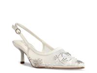 Tori Pump White view