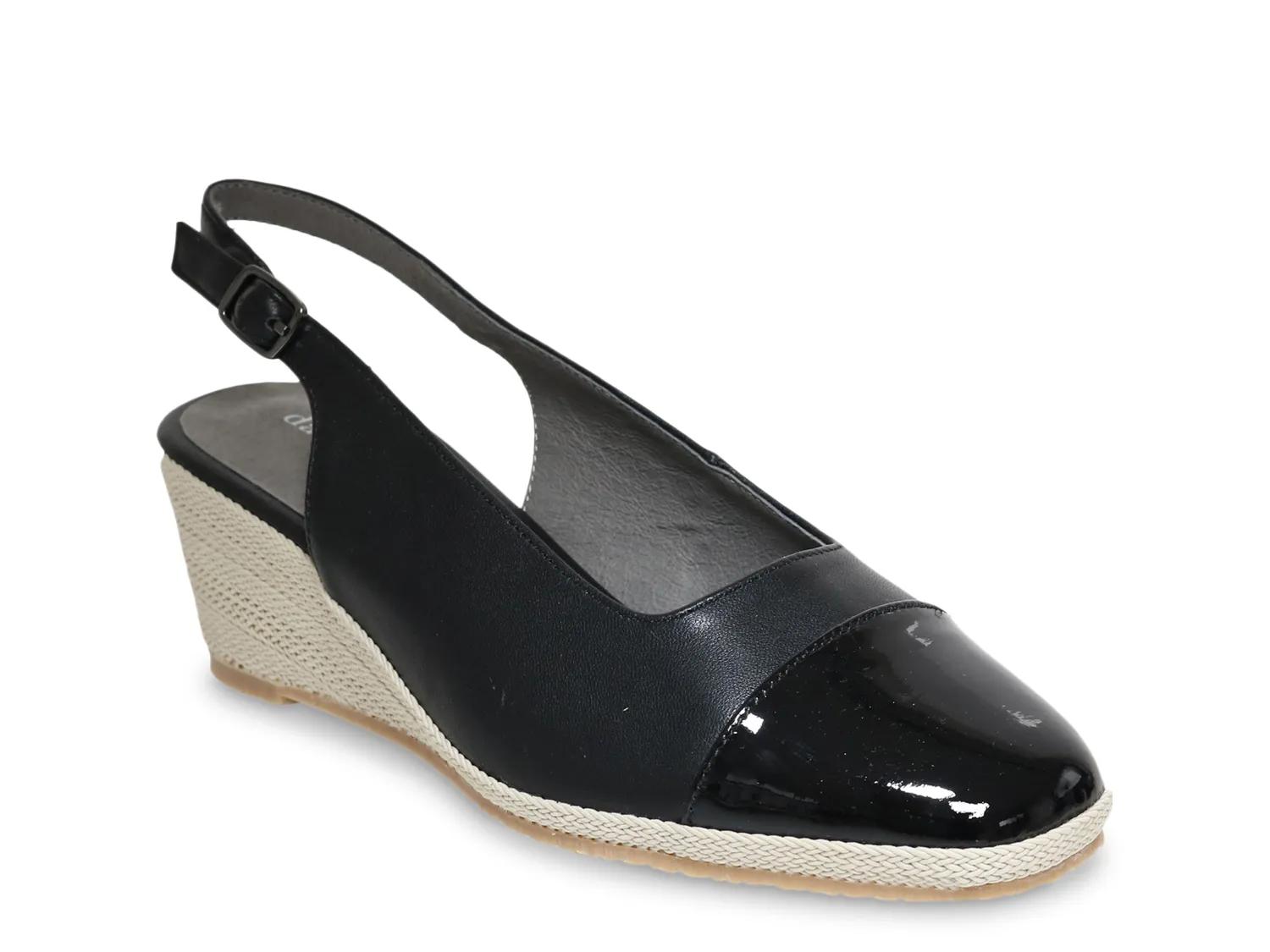 Sheyla Pump - image 2