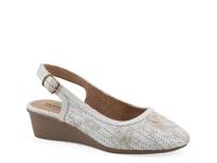 Boris Wedge Pump White view