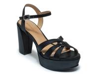 Vittoria Platform Sandal Black view