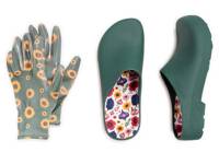 Garden Women's Clog & Glove Set Light Green view