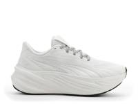 Maxima Pro Sneaker - Women's White view